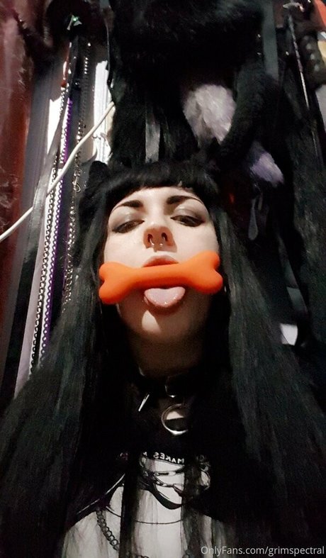 Foto desnuda filtrada de OnlyFans de Grimspectral