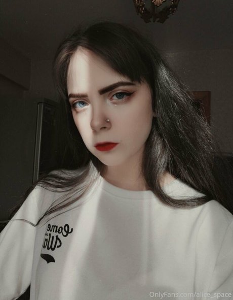 Foto desnuda filtrada de OnlyFans de Alicespace