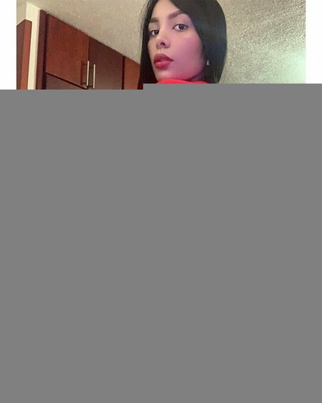 Foto desnuda filtrada de OnlyFans de Caro Velez Betancourth