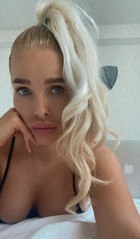 Angelpussy18