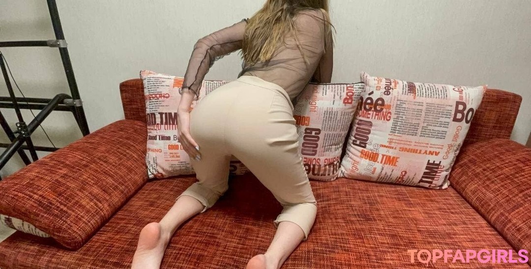 Foto desnuda filtrada de OnlyFans de Hannahot990 #29 Foto desnuda filtrada de OnlyFans de Hannahot990 #29