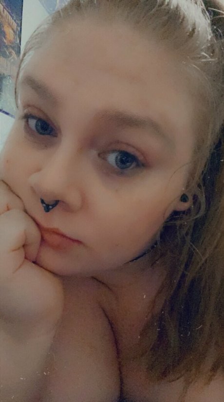 Thescarlettfawx