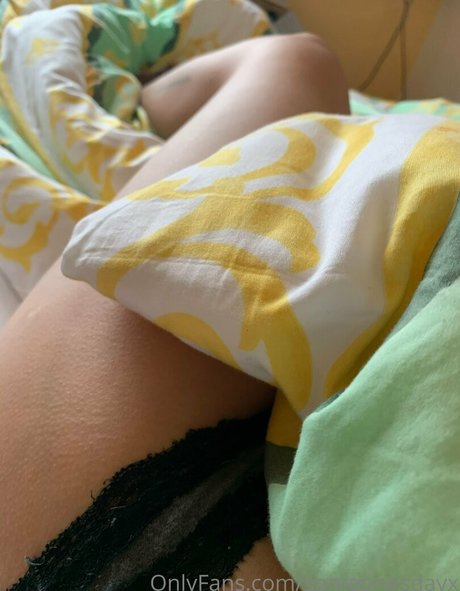 Foto desnuda filtrada de OnlyFans de Someonesdayx