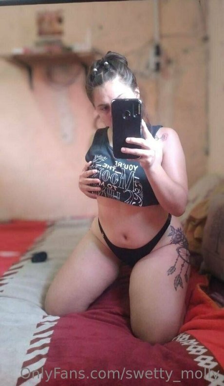 Foto desnuda filtrada de OnlyFans de Swettymolly