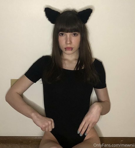Foto desnuda filtrada de OnlyFans de Mewnii