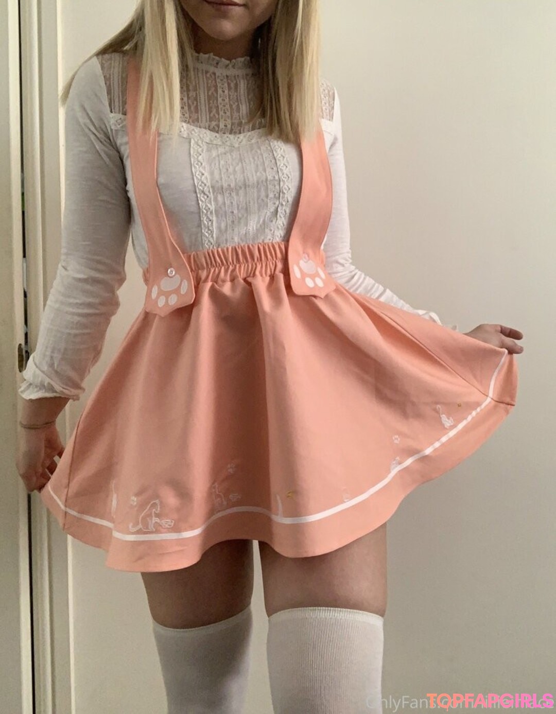 Foto desnuda filtrada de OnlyFans de Lillieinlace #54 Foto desnuda filtrada de OnlyFans de Lillieinlace #54