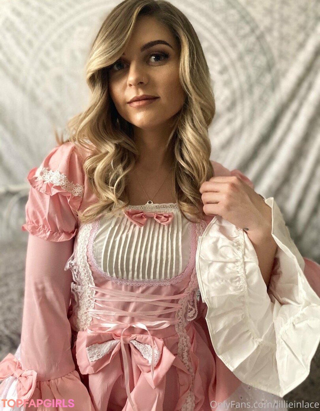 Foto desnuda filtrada de OnlyFans de Lillieinlace #60 Foto desnuda filtrada de OnlyFans de Lillieinlace #60