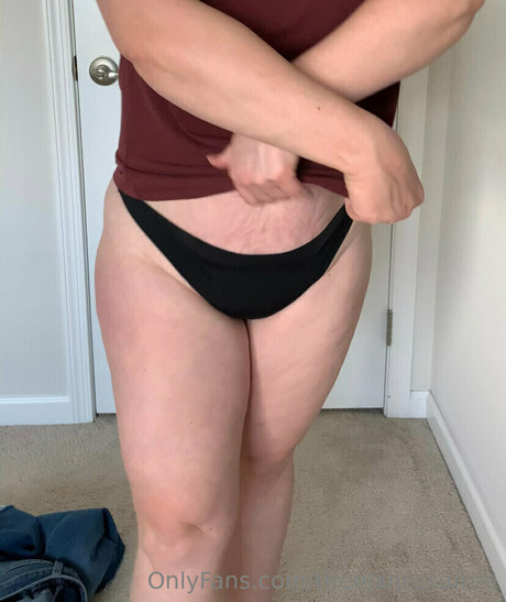 Foto desnuda filtrada de OnlyFans de Theejanessafree