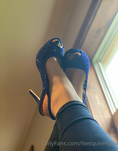 Foto desnuda filtrada de OnlyFans de Cloversphotos