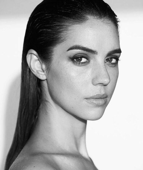 Foto desnuda filtrada de OnlyFans de Adelaide Kane