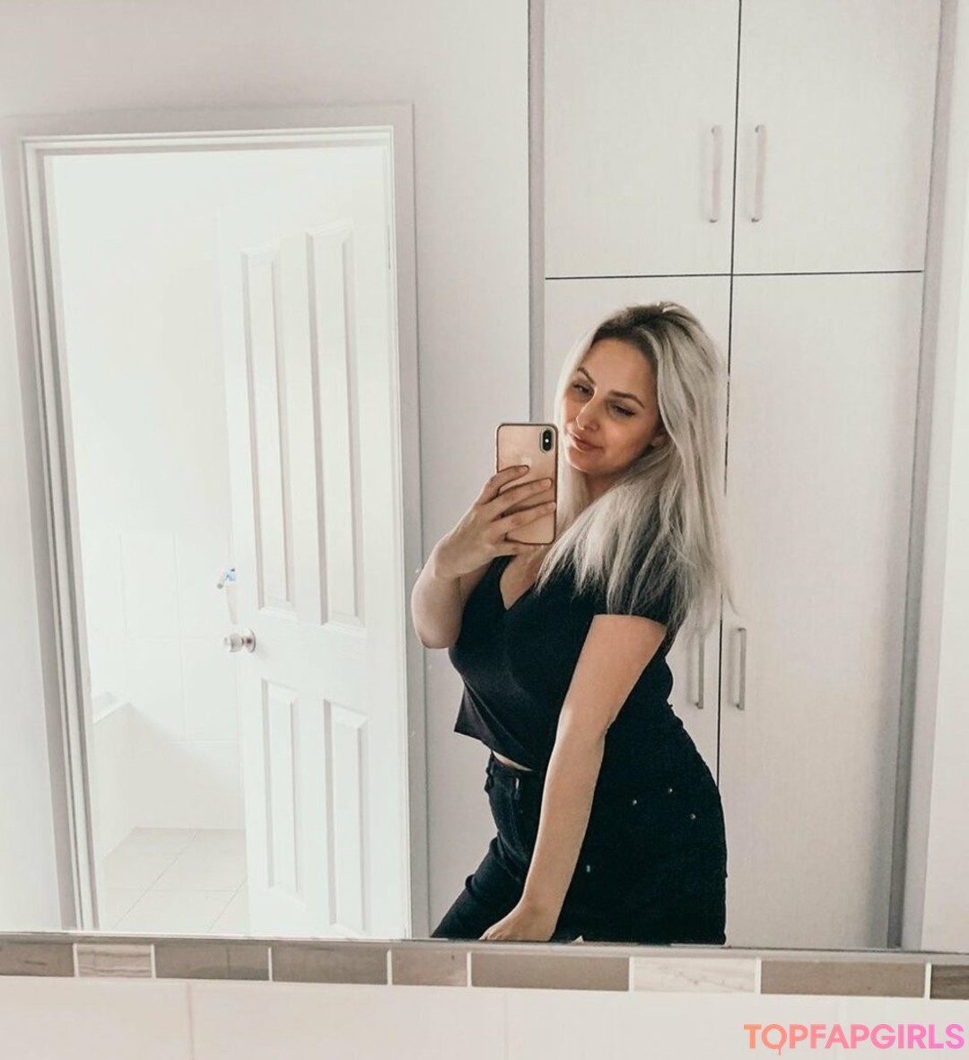 Foto desnuda filtrada de OnlyFans de Rachelelizabeth #110 Foto desnuda filtrada de OnlyFans de Rachelelizabeth #110