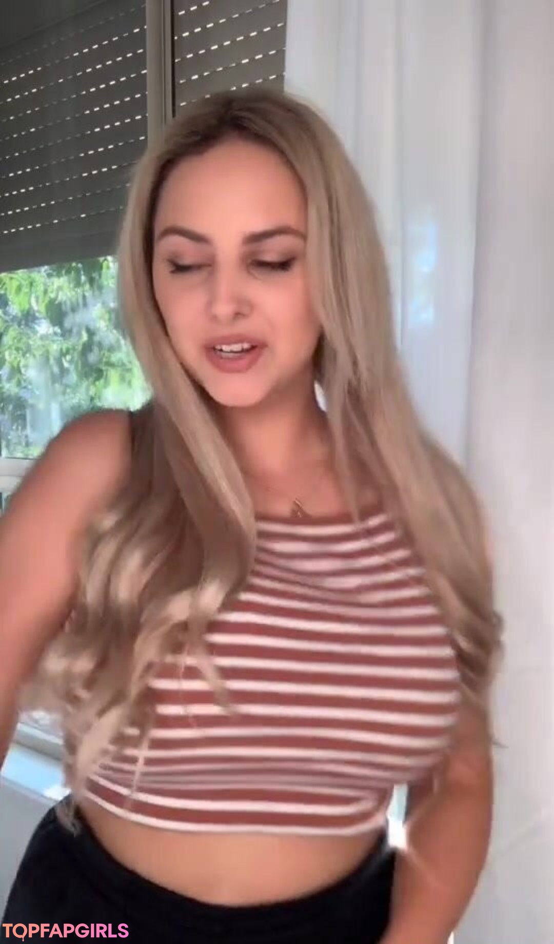 Foto desnuda filtrada de OnlyFans de Rachelelizabeth #49 Foto desnuda filtrada de OnlyFans de Rachelelizabeth #49