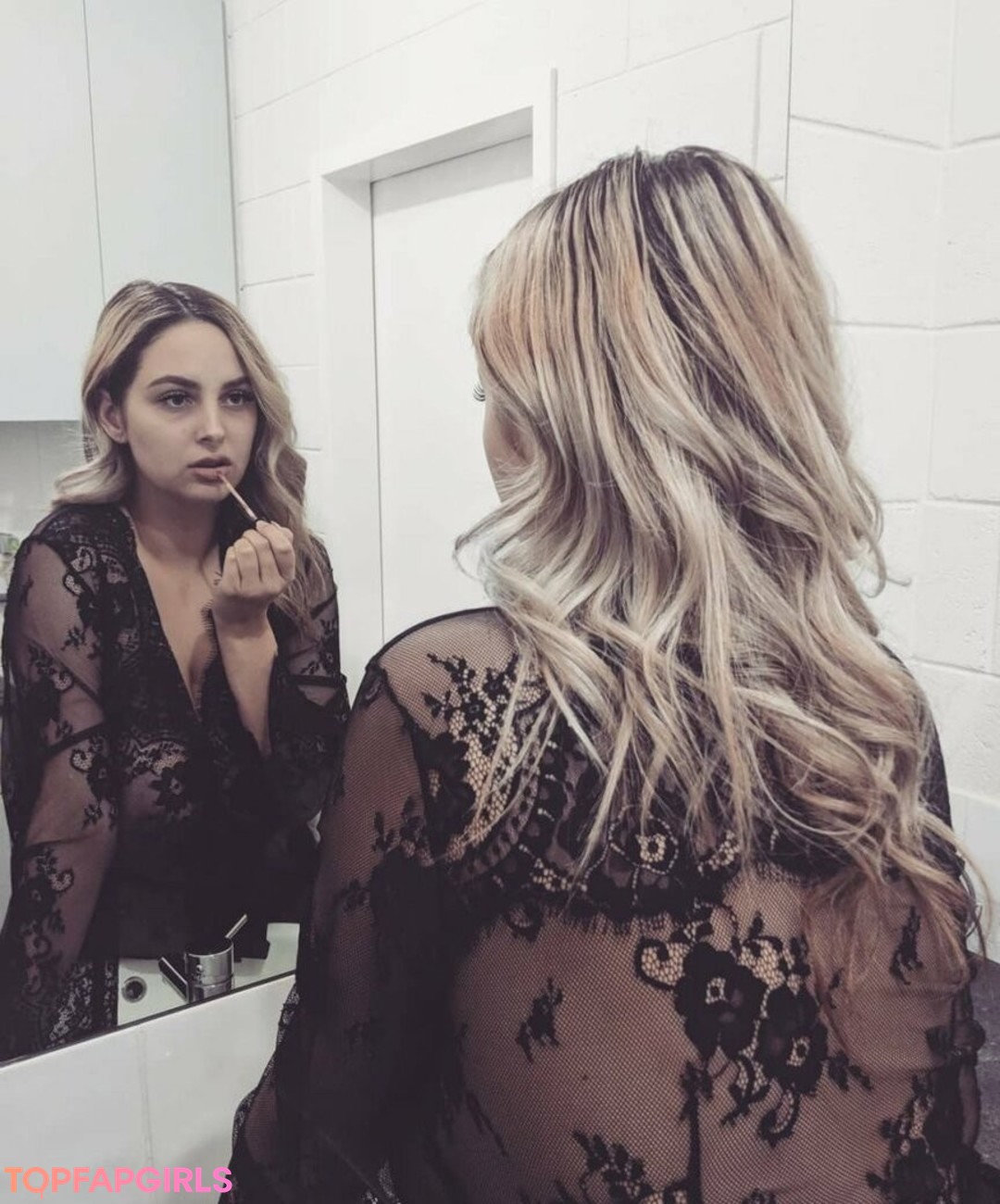 Foto desnuda filtrada de OnlyFans de Rachelelizabeth #77 Foto desnuda filtrada de OnlyFans de Rachelelizabeth #77