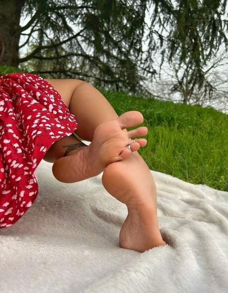 Mariefrenchgirlfeet