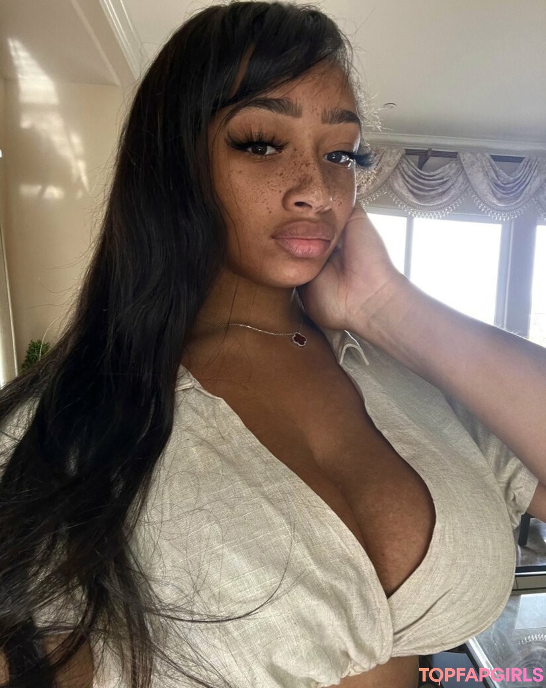 Foto desnuda filtrada de OnlyFans de Lexxiibaebie #161 Foto desnuda filtrada de OnlyFans de Lexxiibaebie #161