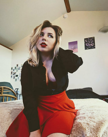 Foto desnuda filtrada de OnlyFans de Dancingkitten