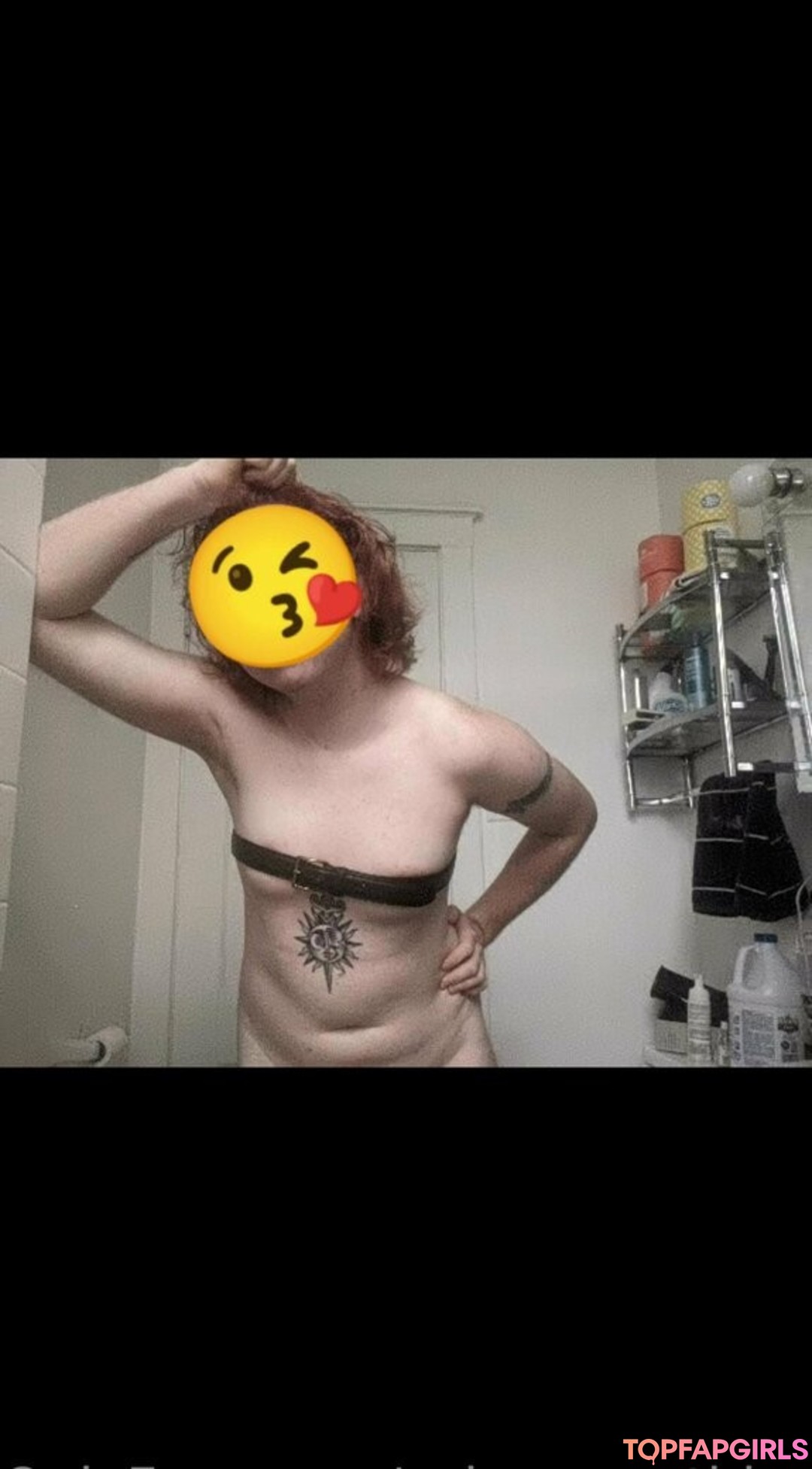 Foto desnuda filtrada de OnlyFans de Ashmeanything3 #8 Foto desnuda filtrada de OnlyFans de Ashmeanything3 #8