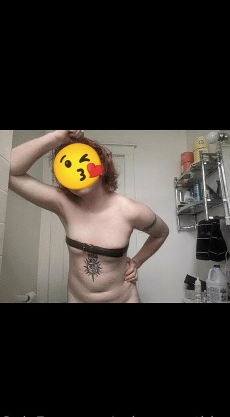Foto desnuda filtrada de OnlyFans de Ashmeanything3