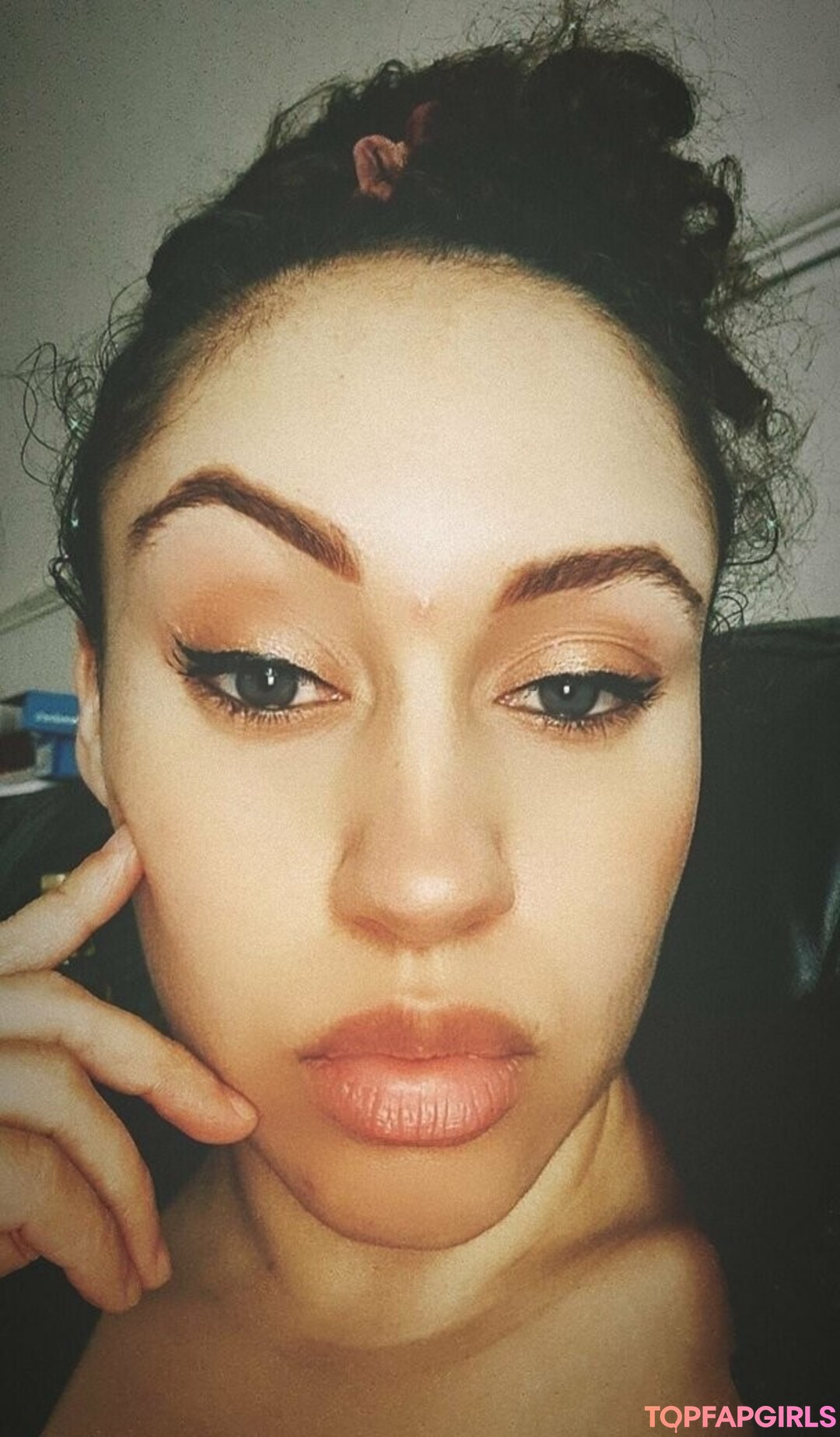 Foto desnuda filtrada de OnlyFans de Xprettyx20 #120 Foto desnuda filtrada de OnlyFans de Xprettyx20 #120