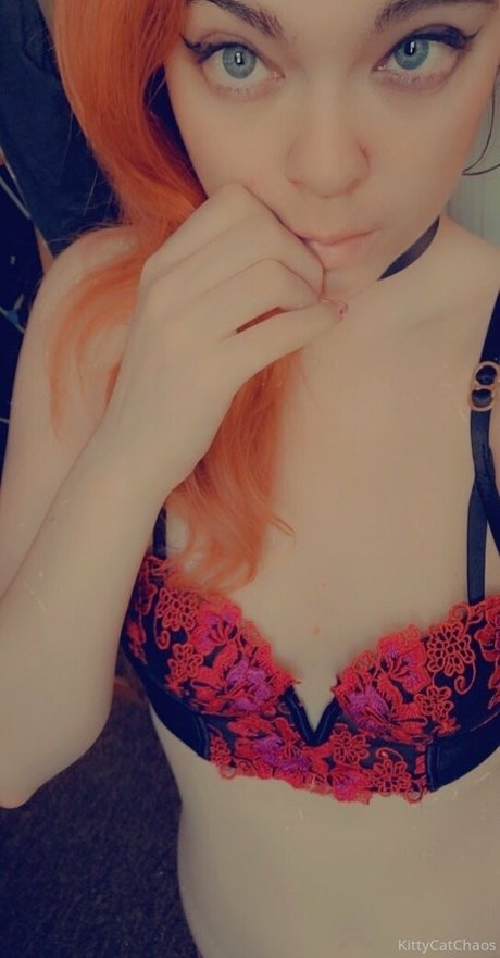 Foto desnuda filtrada de OnlyFans de Naughtylittlekitten93