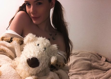 Adrianabanana420