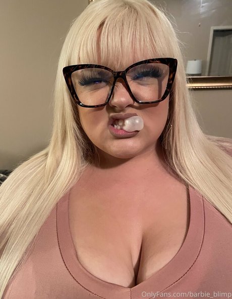 Foto desnuda filtrada de OnlyFans de Barbieblimp