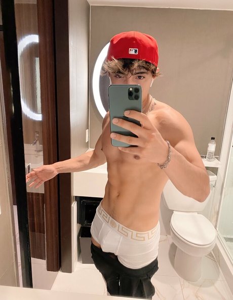 Prettyboyaedan