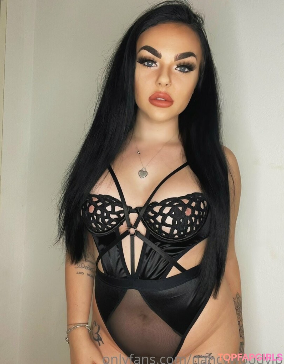 Foto desnuda filtrada de OnlyFans de Itsnancywoodfree #191 Foto desnuda filtrada de OnlyFans de Itsnancywoodfree #191