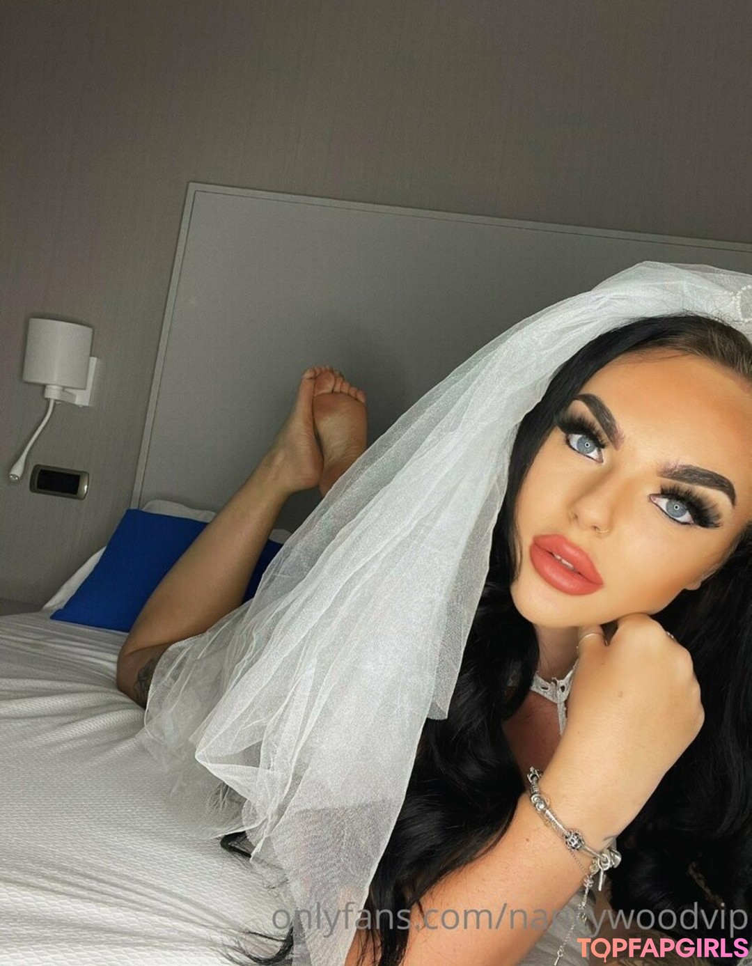 Foto desnuda filtrada de OnlyFans de Itsnancywoodfree #253 Foto desnuda filtrada de OnlyFans de Itsnancywoodfree #253