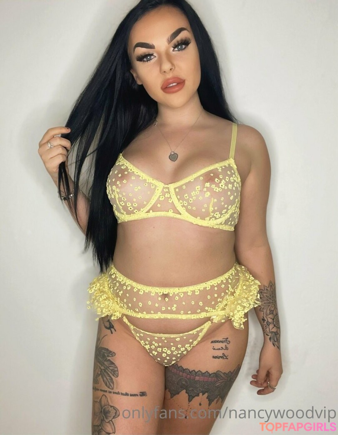 Foto desnuda filtrada de OnlyFans de Itsnancywoodfree #338 Foto desnuda filtrada de OnlyFans de Itsnancywoodfree #338