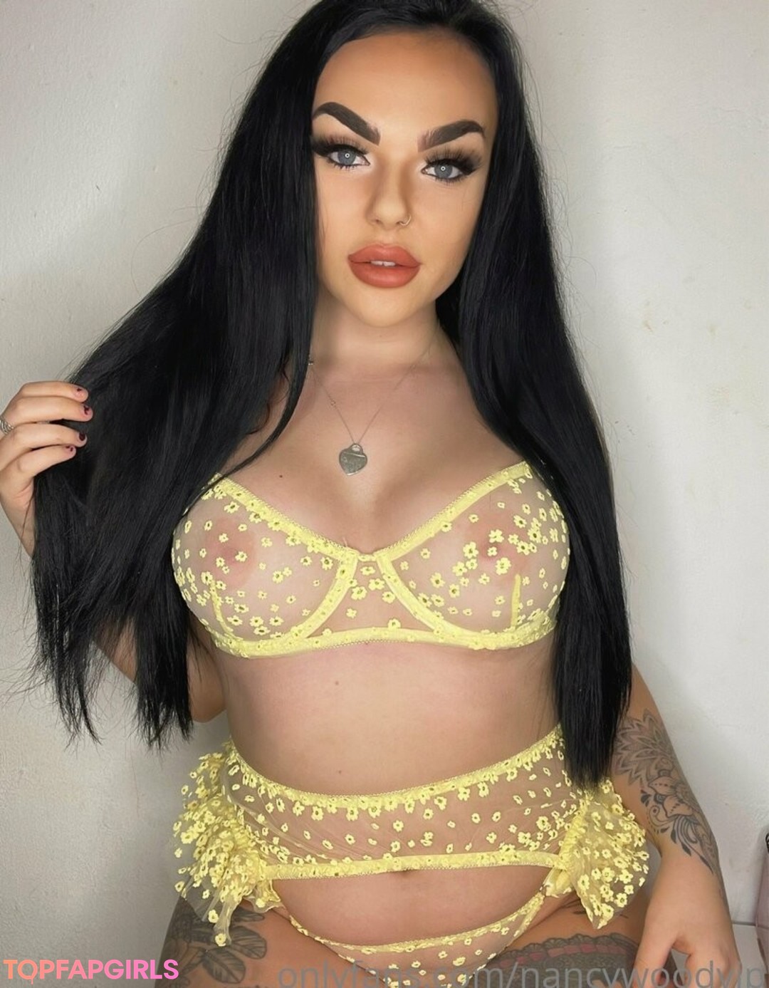 Foto desnuda filtrada de OnlyFans de Itsnancywoodfree #341 Foto desnuda filtrada de OnlyFans de Itsnancywoodfree #341