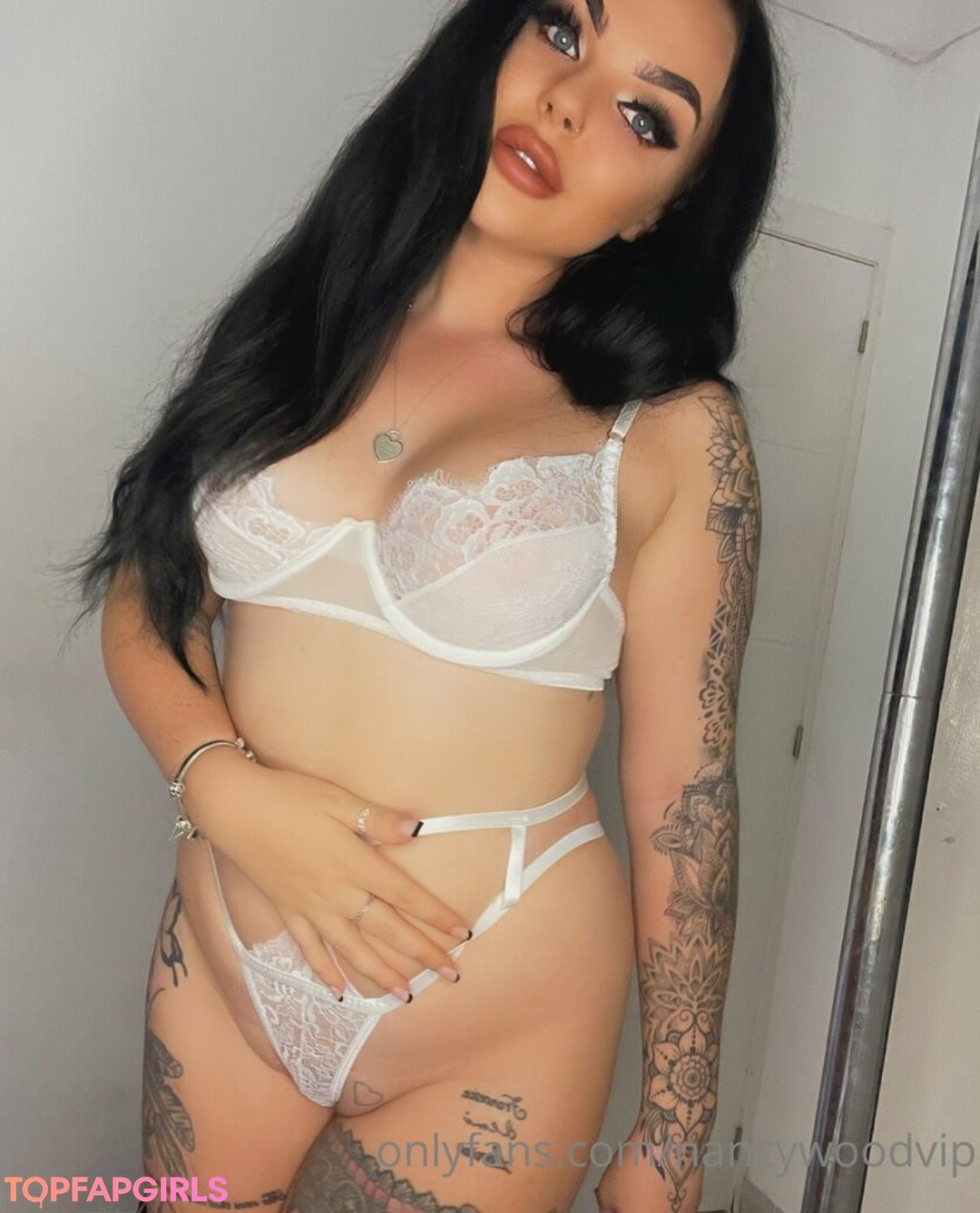 Foto desnuda filtrada de OnlyFans de Itsnancywoodfree #443 Foto desnuda filtrada de OnlyFans de Itsnancywoodfree #443