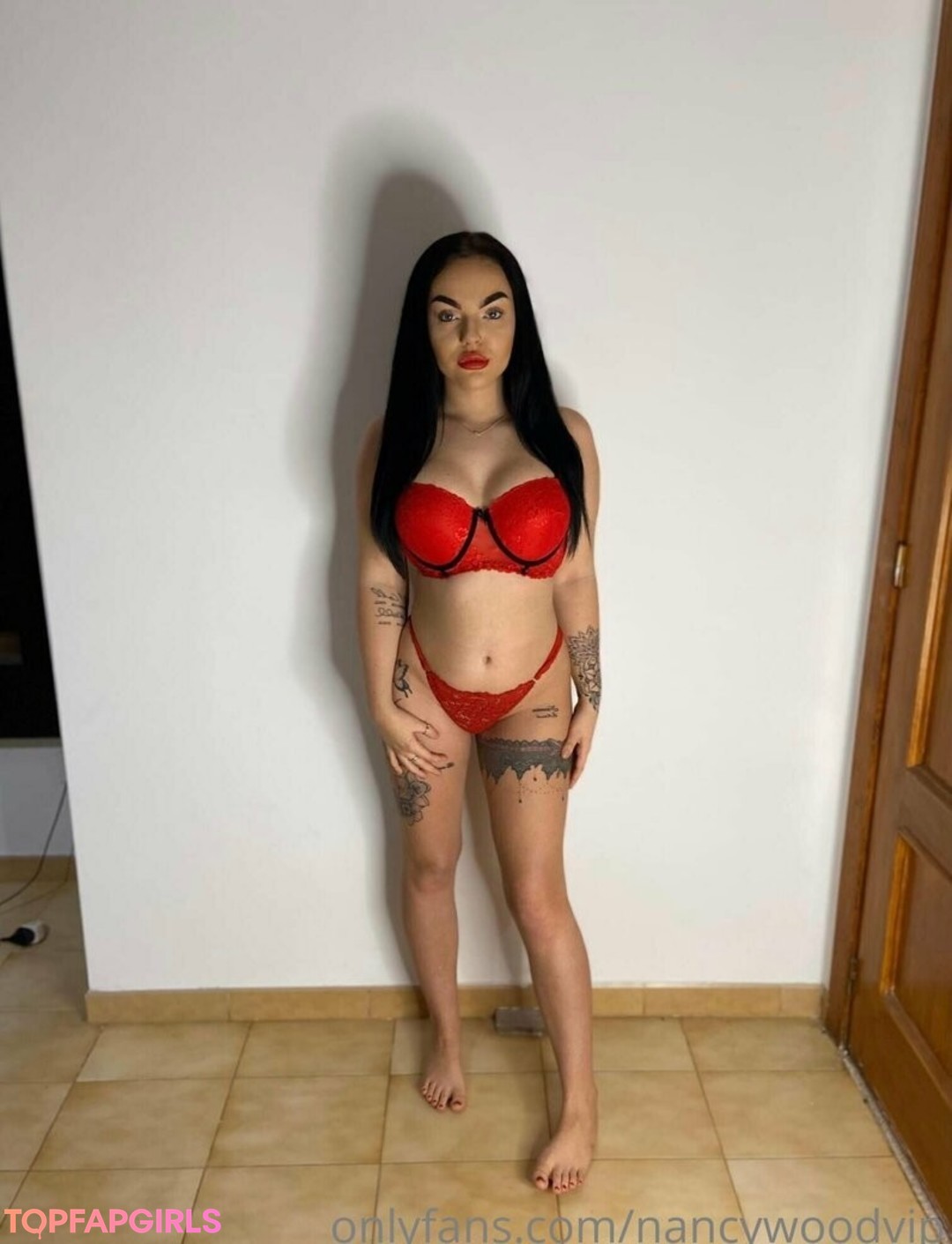 Foto desnuda filtrada de OnlyFans de Itsnancywoodfree #455 Foto desnuda filtrada de OnlyFans de Itsnancywoodfree #455