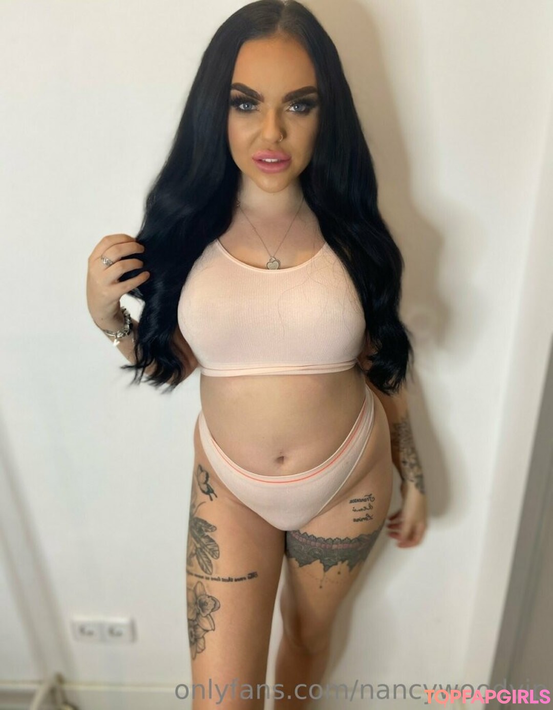 Foto desnuda filtrada de OnlyFans de Itsnancywoodfree #786 Foto desnuda filtrada de OnlyFans de Itsnancywoodfree #786