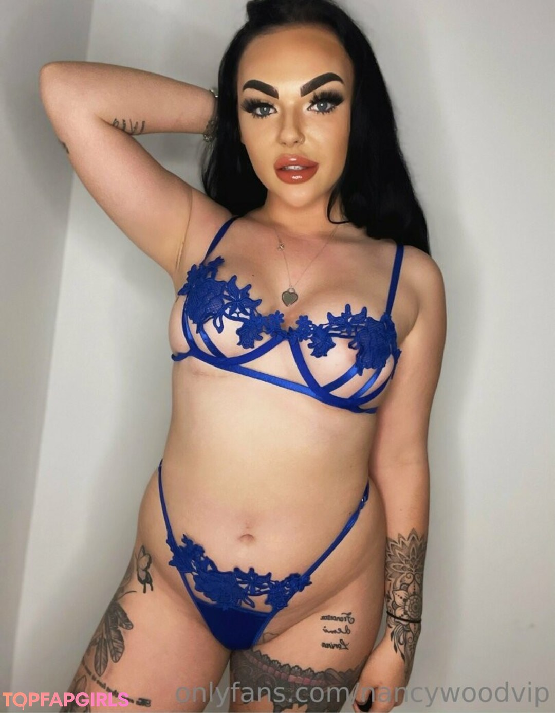 Foto desnuda filtrada de OnlyFans de Itsnancywoodfree #884 Foto desnuda filtrada de OnlyFans de Itsnancywoodfree #884