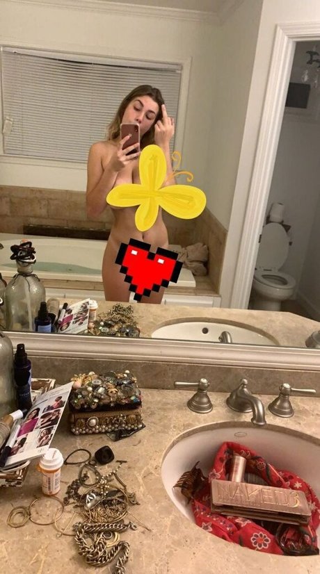 Foto desnuda filtrada de OnlyFans de Liluziverm1