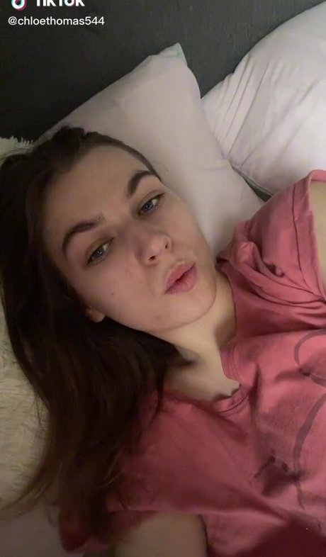 Chloe Louise Thomas