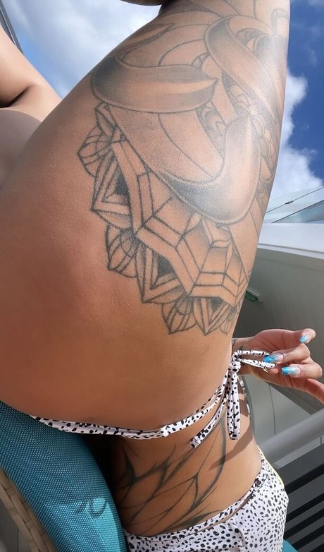 Foto desnuda filtrada de OnlyFans de Suikomu