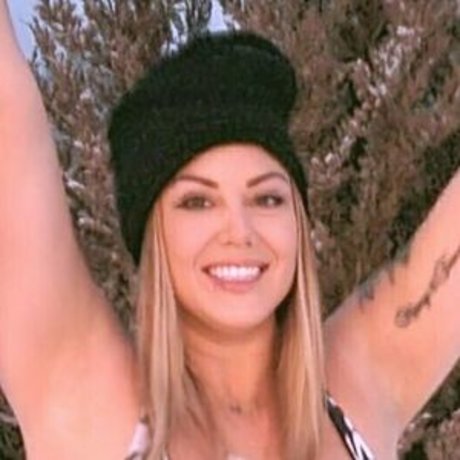Bikinibeeofficial