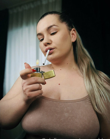 Foto desnuda filtrada de OnlyFans de Evegoddes