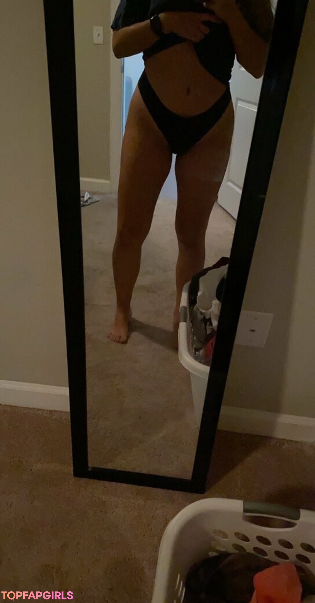 Foto desnuda filtrada de OnlyFans de Sarahssecrets #44 Foto desnuda filtrada de OnlyFans de Sarahssecrets #44