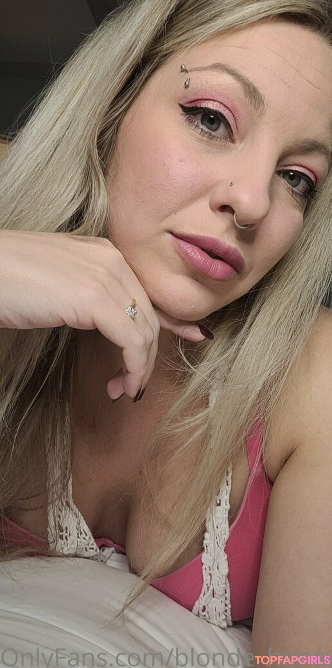 Foto desnuda filtrada de OnlyFans de Blondehoney22 #124 Foto desnuda filtrada de OnlyFans de Blondehoney22 #124