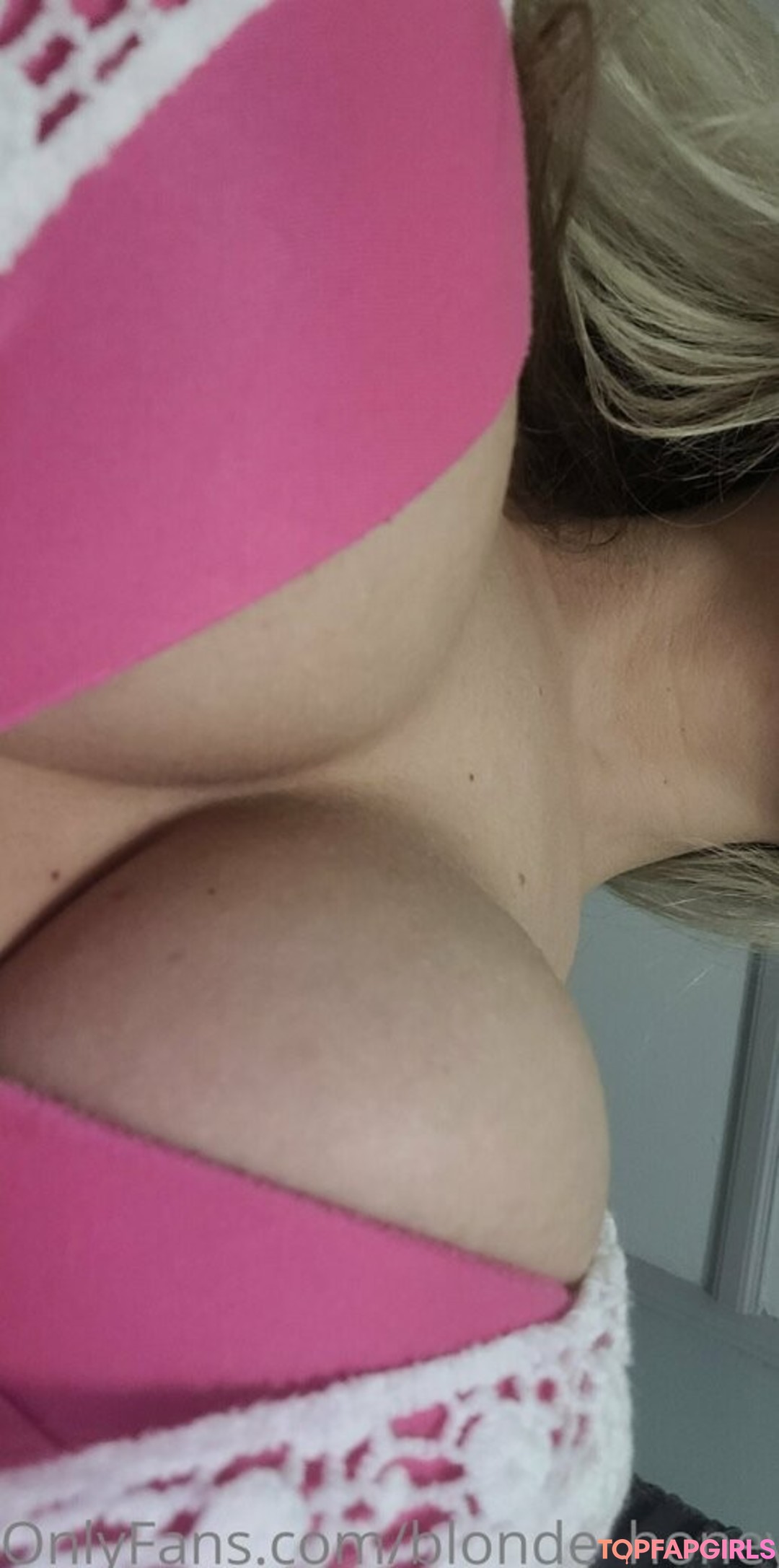 Foto desnuda filtrada de OnlyFans de Blondehoney22 #128 Foto desnuda filtrada de OnlyFans de Blondehoney22 #128