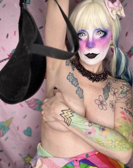 Foto desnuda filtrada de OnlyFans de Onlygettingbrighter