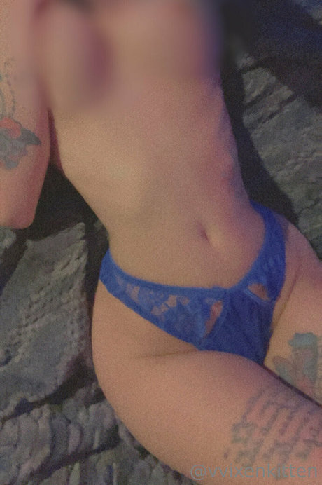 Foto desnuda filtrada de OnlyFans de Vixenmoonn