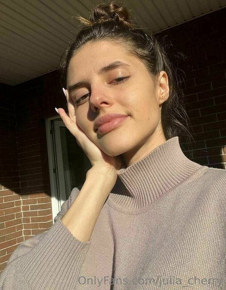Juliacherry