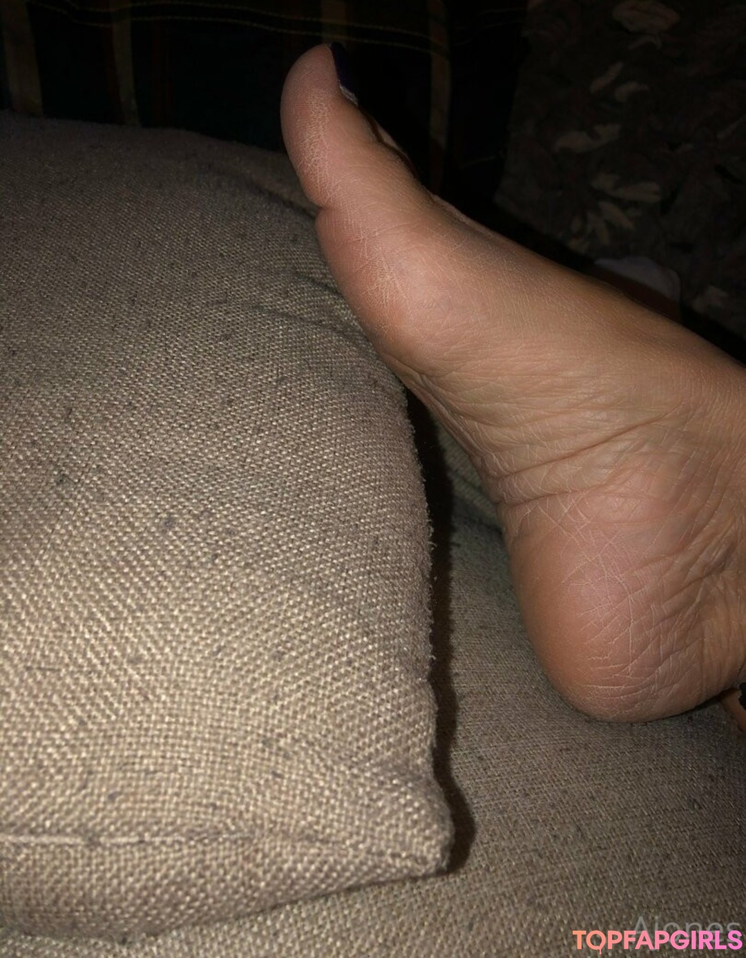 Foto desnuda filtrada de OnlyFans de Ajonesfeet #44 Foto desnuda filtrada de OnlyFans de Ajonesfeet #44