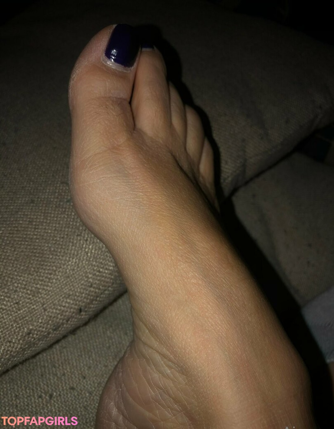 Foto desnuda filtrada de OnlyFans de Ajonesfeet #45 Foto desnuda filtrada de OnlyFans de Ajonesfeet #45