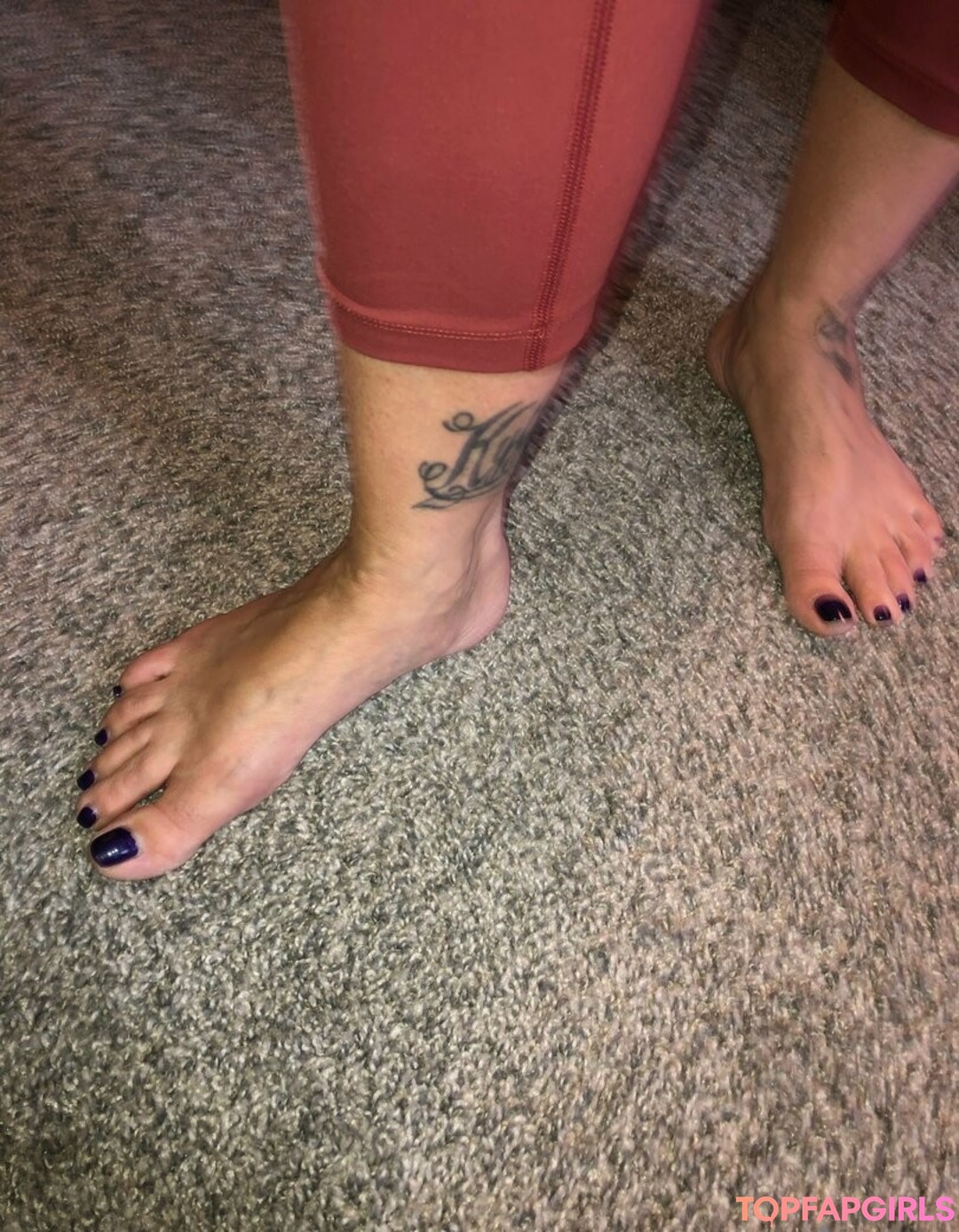 Foto desnuda filtrada de OnlyFans de Ajonesfeet #55 Foto desnuda filtrada de OnlyFans de Ajonesfeet #55