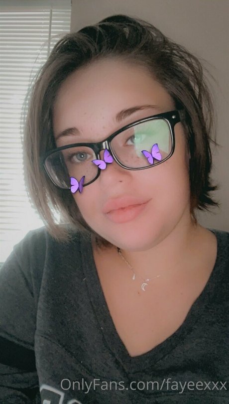 Foto desnuda filtrada de OnlyFans de Fayeexxx